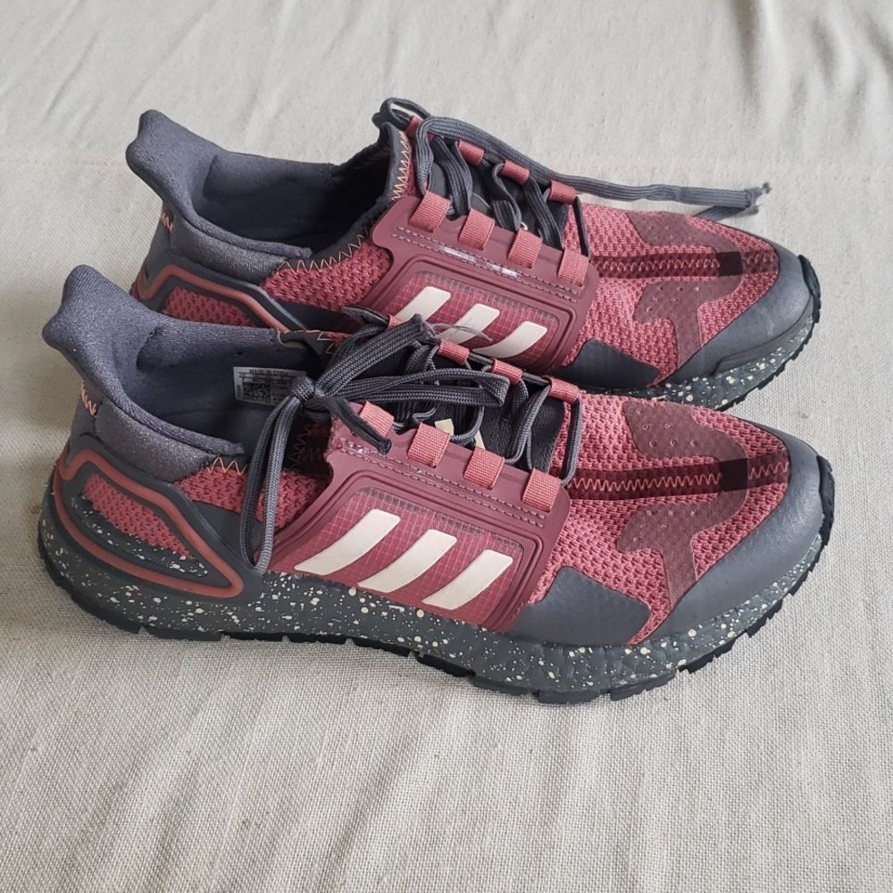 Adidas Shoes Womens 7 Ultraboost DNA City Xplorer Outdoor Trail Sneaker Pink - Picture 2 of 8